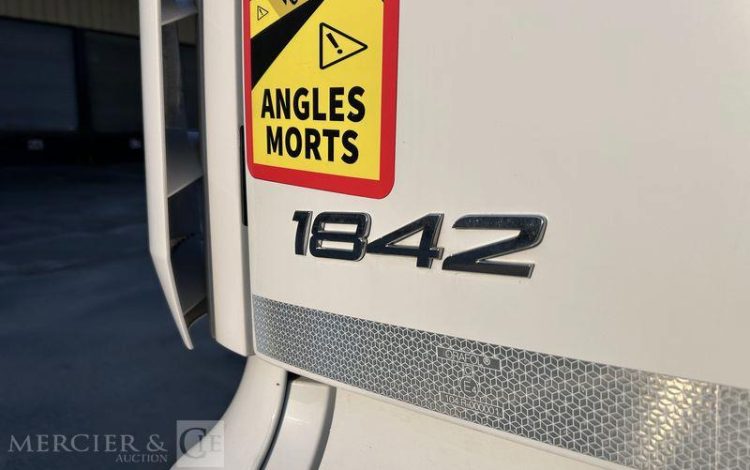 MERCEDES ACTROS 1845 CAISSE HAYON BLANC GN-183-GH