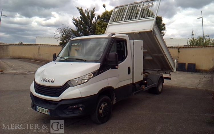 IVECO DAILY 35-160 BENNE SIMPLE CABINE COFFRE BLANC GV-378-FM