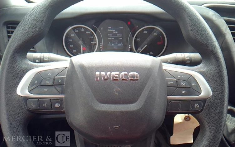 IVECO DAILY 35-160 BENNE SIMPLE CABINE COFFRE BLANC GV-378-FM