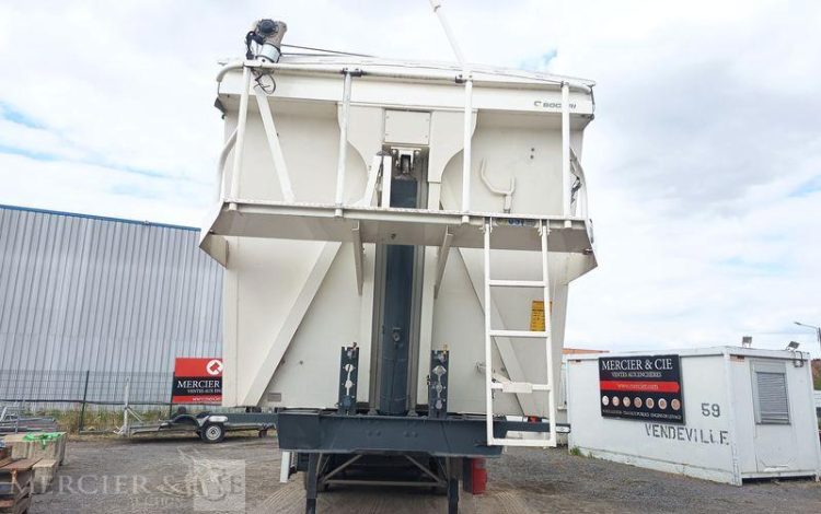 SOCARI SEMI REORQUE BENNE CEREALIERE BASCULANTE 3 ESSIEUX – PTAC 38 TONNES – ANNEE 2024  GX-212-LH