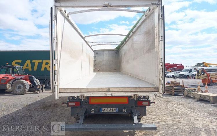 SOCARI SEMI REORQUE BENNE CEREALIERE BASCULANTE 3 ESSIEUX – PTAC 38 TONNES – ANNEE 2024  GX-212-LH