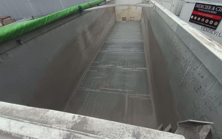 SOCARI SEMI REORQUE BENNE CEREALIERE BASCULANTE 3 ESSIEUX – PTAC 38 TONNES – ANNEE 2024  GX-212-LH