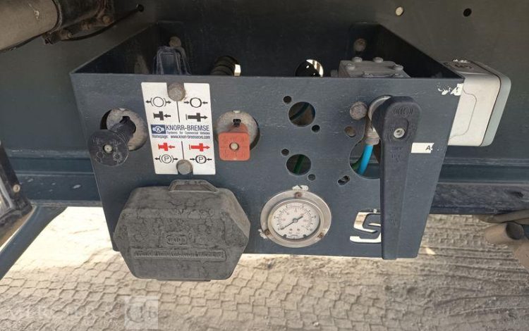SOCARI SEMI REORQUE BENNE CEREALIERE BASCULANTE 3 ESSIEUX – PTAC 38 TONNES – ANNEE 2024  GX-212-LH