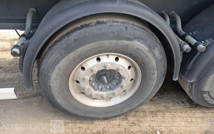 SOCARI SEMI REORQUE BENNE CEREALIERE BASCULANTE 3 ESSIEUX – PTAC 38 TONNES – ANNEE 2024  GX-212-LH