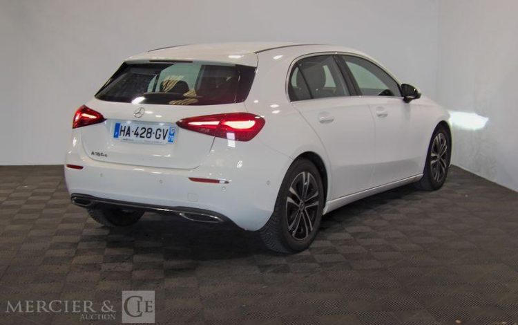 MERCEDES CLASSE A 180 D  HA-428-GV