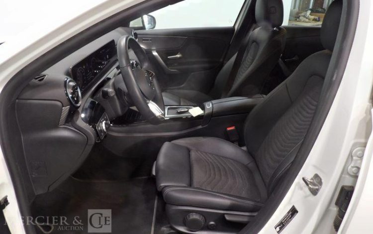 MERCEDES CLASSE A 180 D  HA-428-GV