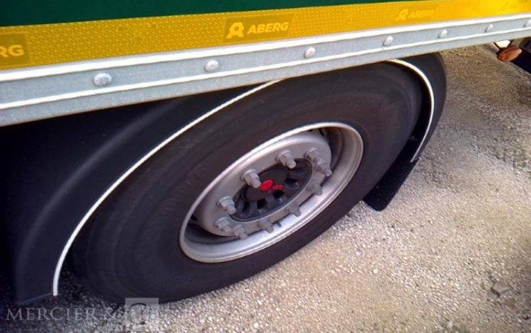 FRUEHAUF SREM FOURGON  HD-610-ZW