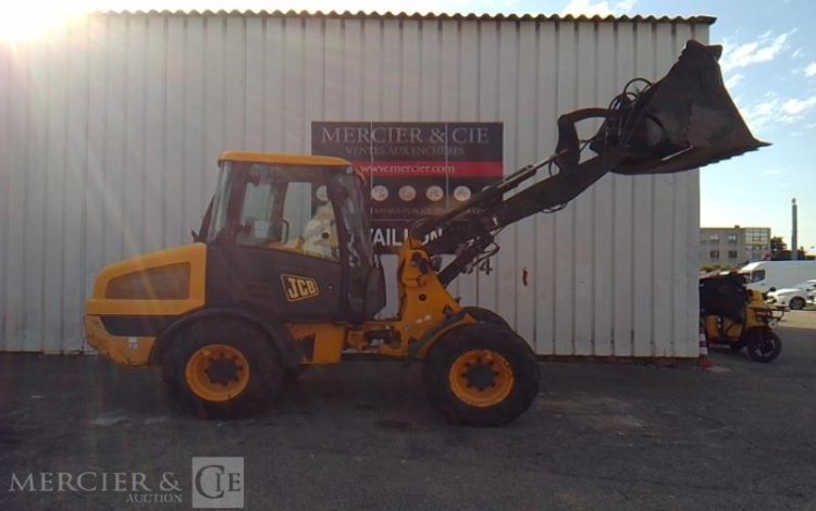JCB CHARGEUSE ARTICULEE 406 T4 – GODET DROP – 3084H – AN2017  KUB747001