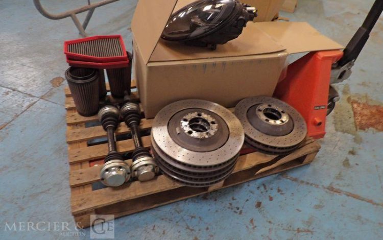 PORSCHE LOT D&rsquo;EQUIPEMENTS PORSCHE 911 GT3 RS  LOT911