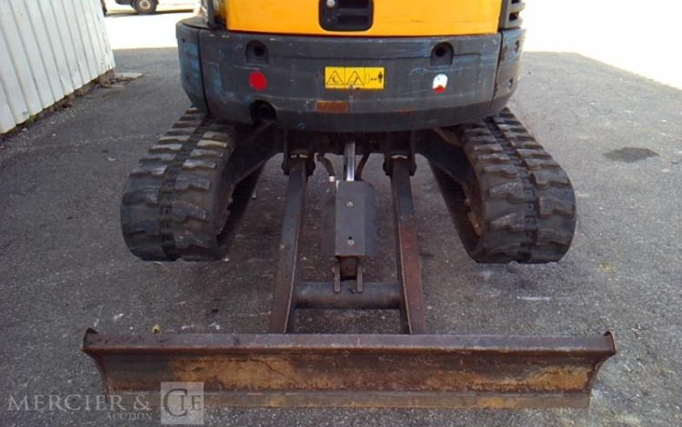 BOBCAT MINI-PELLE E26 – 3 GODETS – 2T6 – 3314H – AN2016  PEL010300