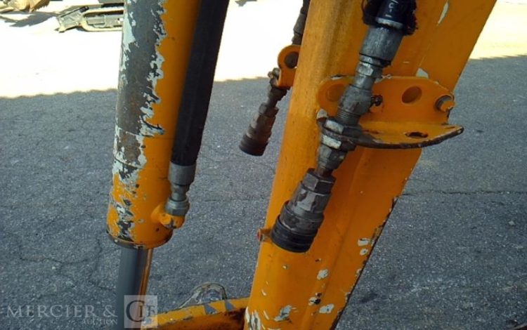 VOLVO MINIPELLE ECR25D – 3 GODETS – 2T5 – 2984H – AN2017  PEL010357