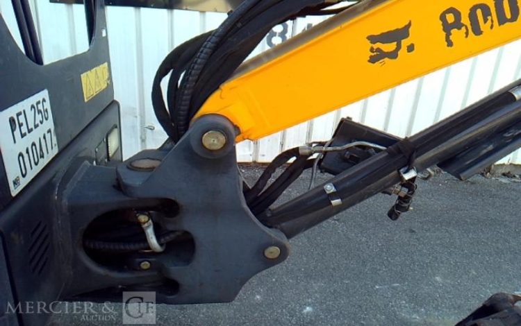 BOBCAT MINI PELLE E26***EM – 3 GODETS – 2T6 – 3428H – AN2016  PEL010417