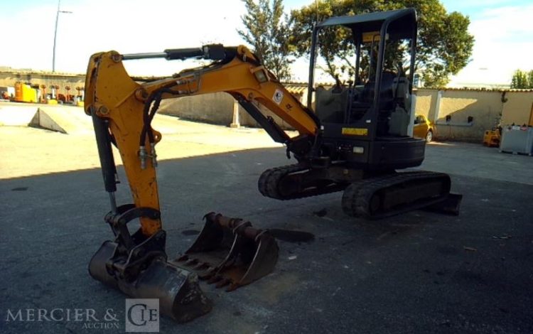 BOBCAT MINI PELLE E26***EM – 3 GODETS – 2T6 – 3428H – AN2016  PEL010417