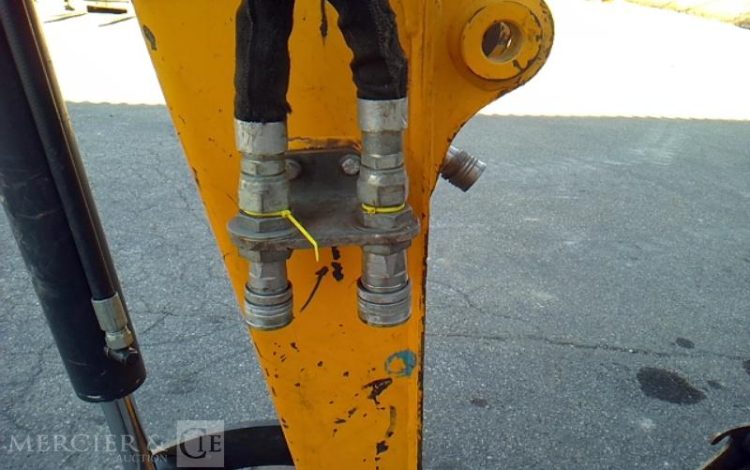 BOBCAT MINI PELLE E26***EM – 3 GODETS – 2T6 – 3428H – AN2016  PEL010417