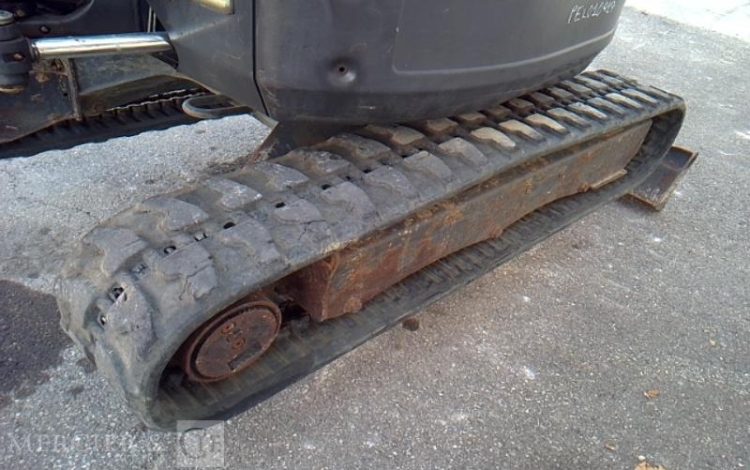 BOBCAT MINI PELLE E26***EM – 3 GODETS – 2T6 – 3428H – AN2016  PEL010417