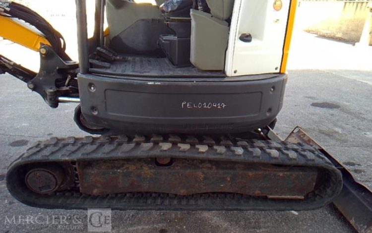 BOBCAT MINI PELLE E26***EM – 3 GODETS – 2T6 – 3428H – AN2016  PEL010417