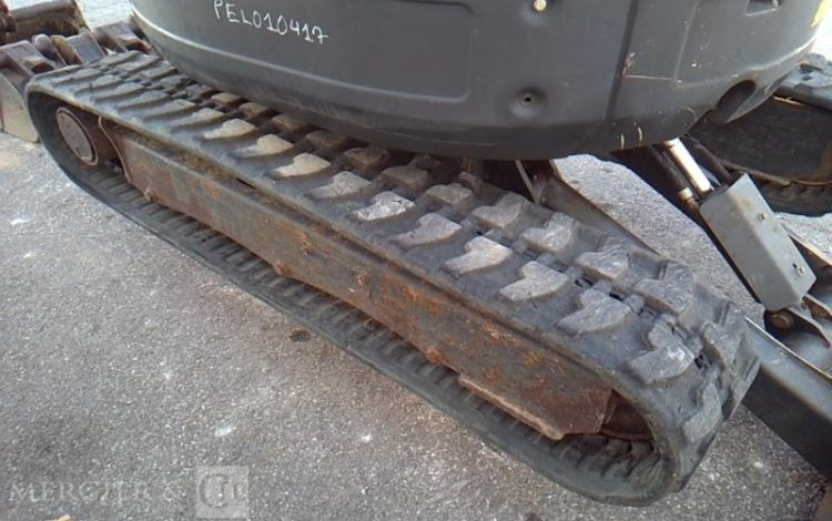 BOBCAT MINI PELLE E26***EM – 3 GODETS – 2T6 – 3428H – AN2016  PEL010417