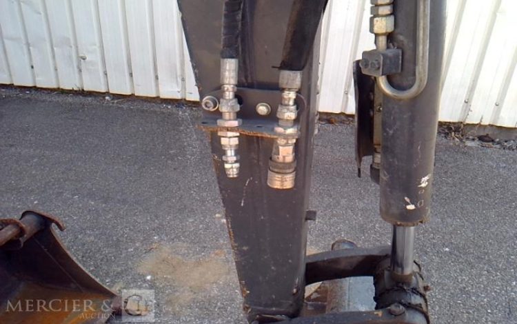 VOLVO MINIPELLE ECR25D – 3 GODETS – 2T5 – 2188H – AN2018  PEL010495