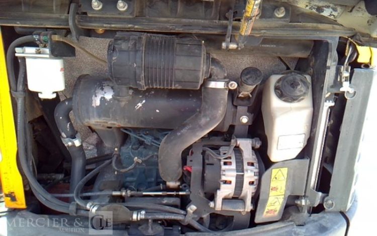 BOBCAT MINI-PELLE E26 – 3 GODETS – 2T6 – 3384H – AN2018  PEL010551