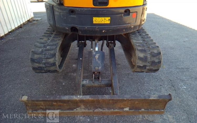 BOBCAT MINI PELLE E26 – 3 GODETS – 2T6 – 3337H – AN2018  PEL010572