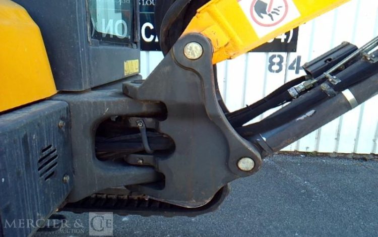 BOBCAT MINI-PELLE E50- 1 GODET – 5T – 3948H – AN2016  PEL010644