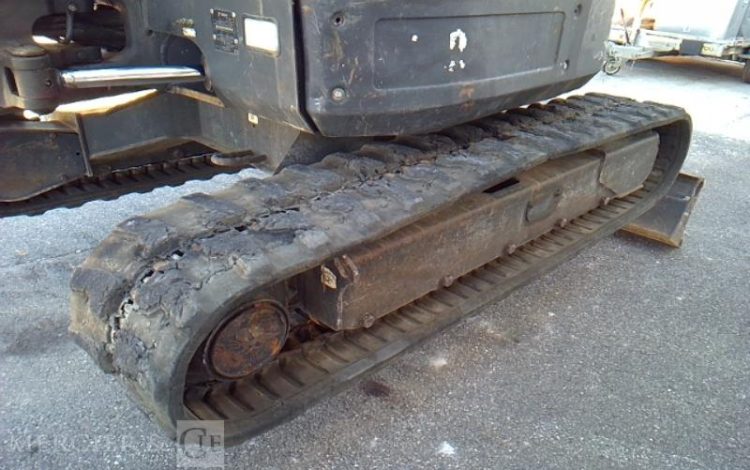 BOBCAT MINI-PELLE E50- 1 GODET – 5T – 3948H – AN2016  PEL010644