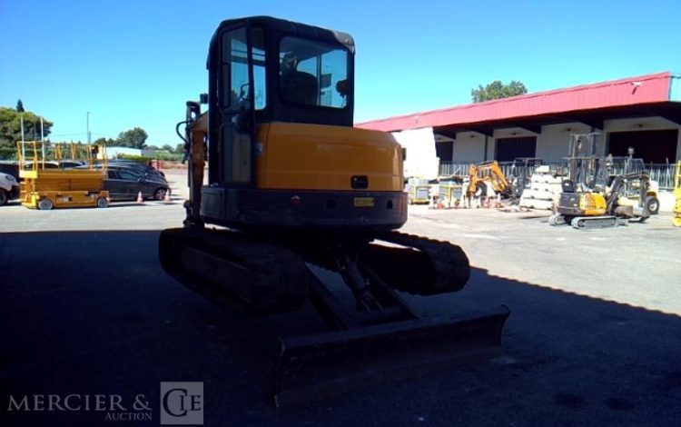 BOBCAT MINI-PELLE E50- 1 GODET – 5T – 3948H – AN2016  PEL010644