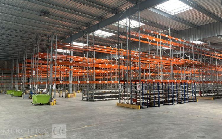 ENSEMBLE DE RACKS environ 1500ml – hauteur 6 à 8m  RACK01