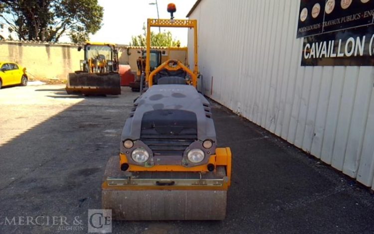 HAMM ROULEAU DOUBLE BILLES HD10C VV – 875H – AN2014  ROU010159