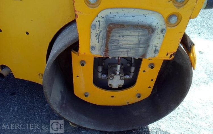 HAMM ROULEAU DOUBLE BILLES HD12VV – 2159H – AN2014  ROU010209