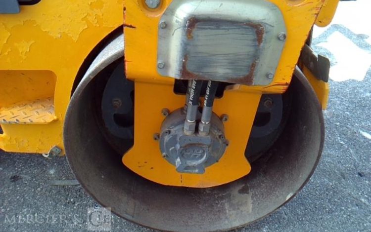 HAMM ROULEAU DOUBLE BILLES HD12VV – 2159H – AN2014  ROU010209