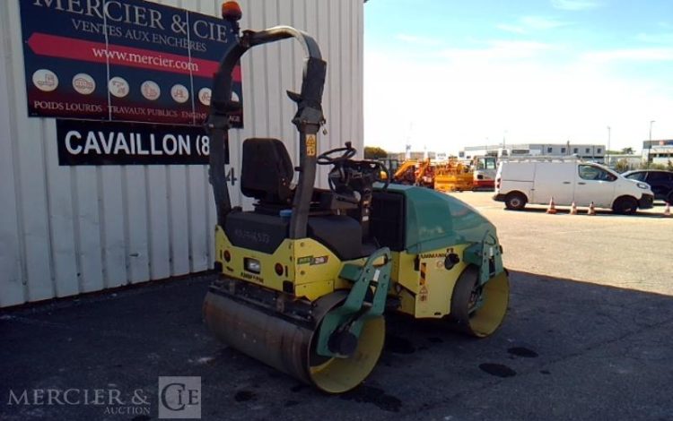 AMMANN ROULEAU COMPACTEUR VIBRANT DOUBLE BILLES ARX26 – 796H – AN2015  ROU748503