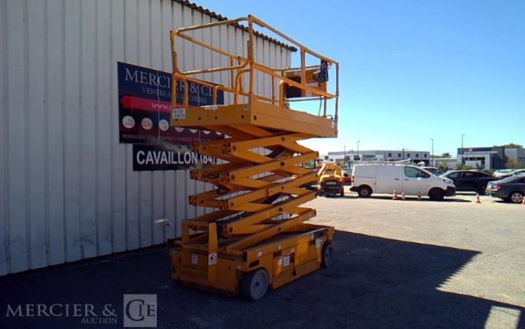 HAULOTTE NACELLE PLATEFORME CISEAUX COMPACT 12  – 12M – 755H – AN2012  SCI010173