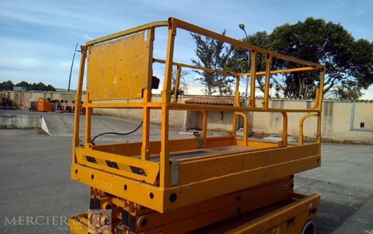 HAULOTTE NACELLE PLATEFORME CISEAUX COMPACT 10 – 10M – 624H – AN2012  SCI210169