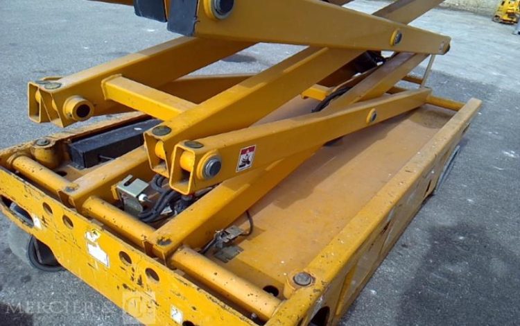 HAULOTTE NACELLE PLATEFORME CISEAUX COMPACT 10 – 10M – 624H – AN2012  SCI210169
