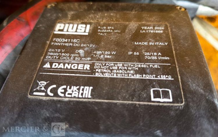 CUVE FUEL 970L DISTRI PALLETISABLE  TAN010193
