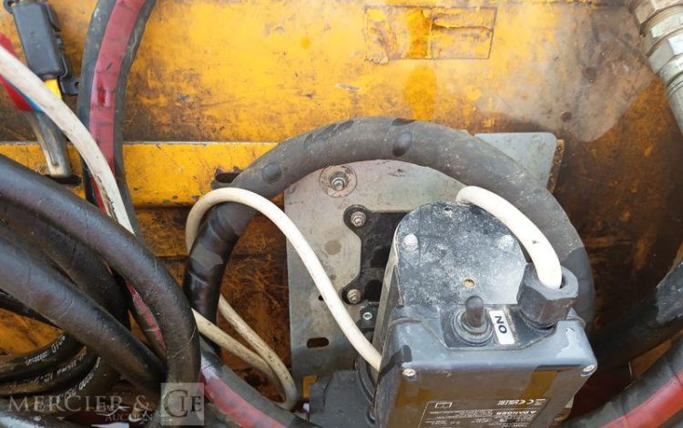 CUVE FUEL 970L DISTRI PALLETISABLE  TAN010193