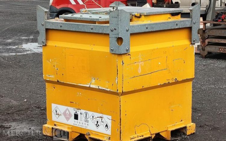 CUVE FUEL 970L DISTRI PALLET  TAN010549