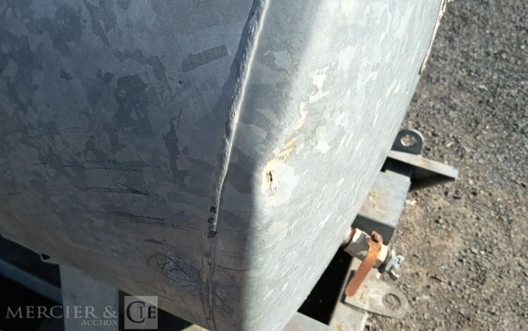 TONNE A EAU 1000L SKID  TON010000
