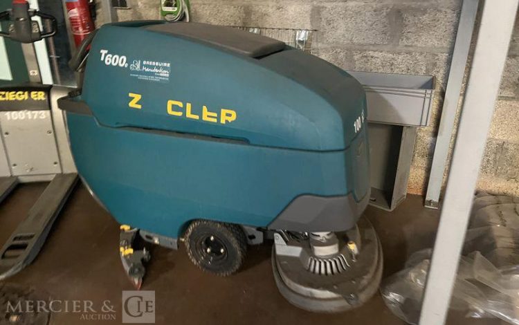 TENNANT AUTOLAVEUSE T600 VERT 100563