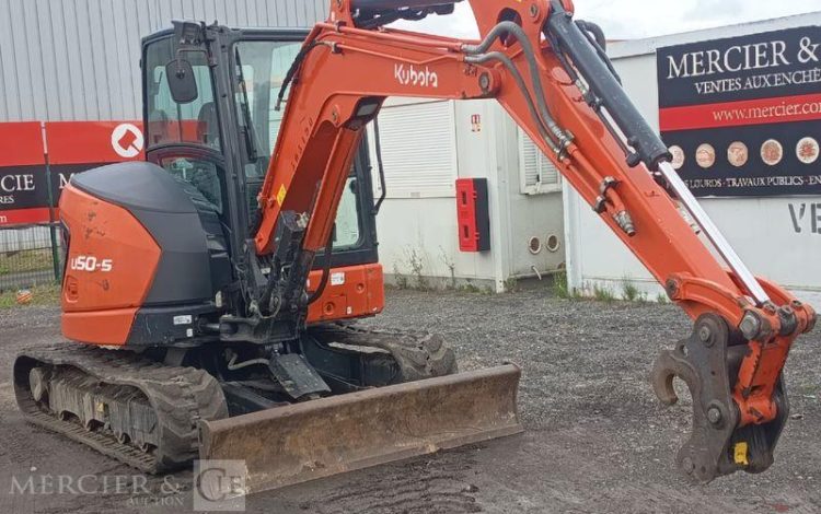 KUBOTA MINIPELLE U50-5 LUXE SUR CHENILLES DIESEL 5T – 2039 HEURES – ANNEE 2022  12190