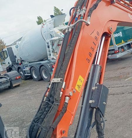 KUBOTA MINIPELLE U50-5 LUXE SUR CHENILLES DIESEL 5T – 2039 HEURES – ANNEE 2022  12190