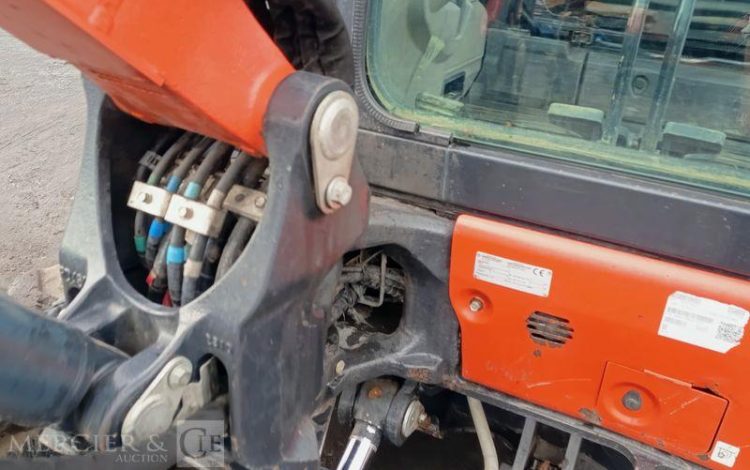 KUBOTA MINIPELLE U50-5 LUXE SUR CHENILLES DIESEL 5T – 2039 HEURES – ANNEE 2022  12190