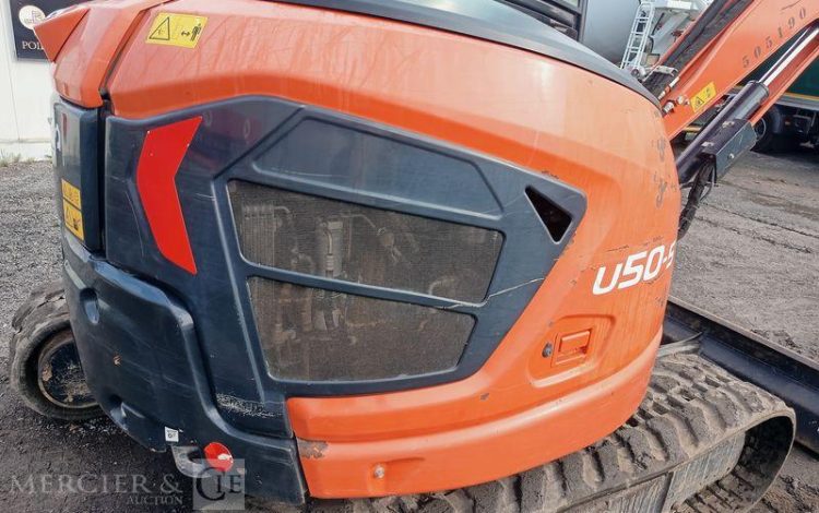 KUBOTA MINIPELLE U50-5 LUXE SUR CHENILLES DIESEL 5T – 2039 HEURES – ANNEE 2022  12190