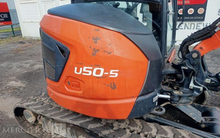 KUBOTA MINIPELLE U50-5 LUXE SUR CHENILLES DIESEL 5T – 2039 HEURES – ANNEE 2022  12190