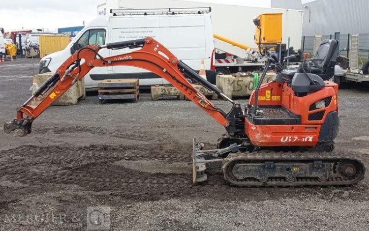 KUBOTA MINIPELLE U17-3x LUXE SUR CHENILLES A VOIE VARIABLE DIESEL 1,7T -1532H – AN 2023  12824
