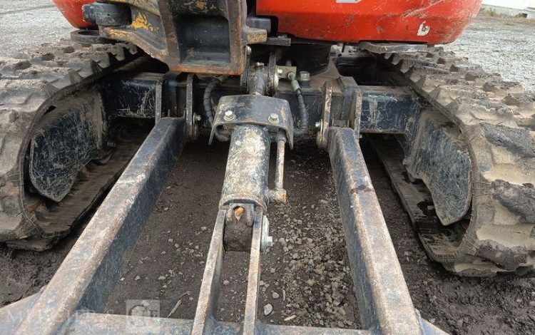 KUBOTA MINIPELLE U17-3x LUXE SUR CHENILLES A VOIE VARIABLE DIESEL 1,7T -1532H – AN 2023  12824