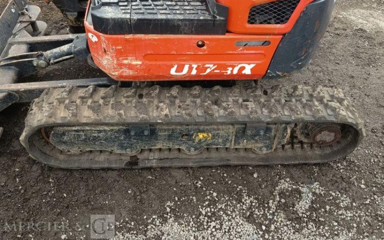 KUBOTA MINIPELLE U17-3x LUXE SUR CHENILLES A VOIE VARIABLE DIESEL 1,7T -1532H – AN 2023  12824