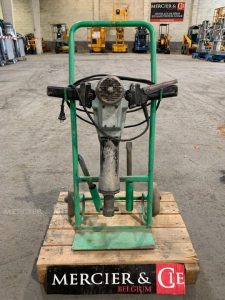 PIQ011168