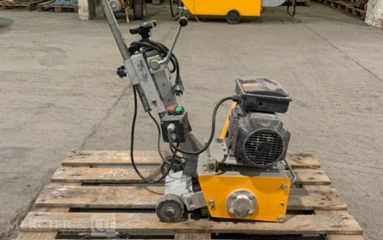 HUSQVARNA CG 200  RAB010718